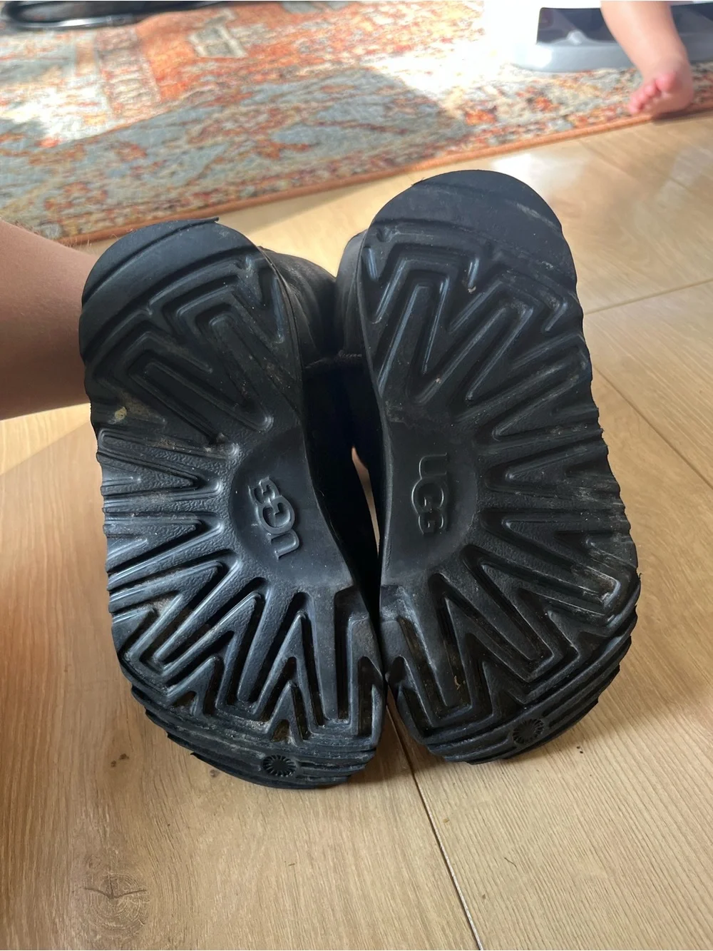 Youth girls UGGs